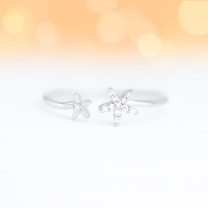 Small Fresh Flower Ring - OhmoJewelry