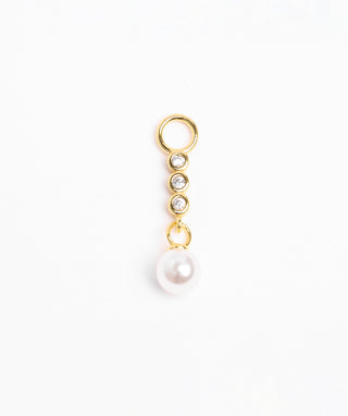 Elegant Pearl Dorp Charm - OumoJewelry