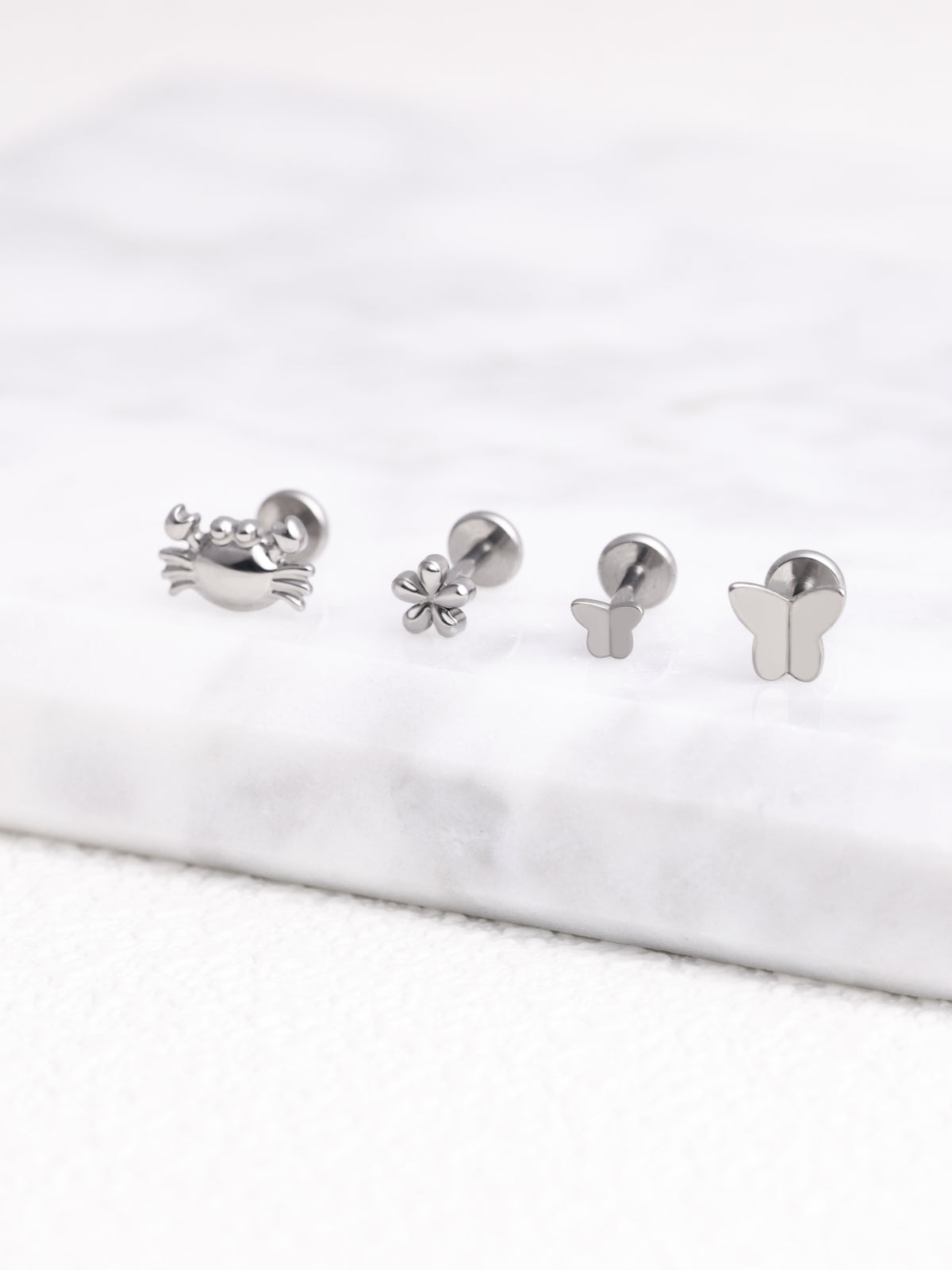 Titanium Simple Butterfly Flatback Stud - Titanium - Helix, Conch, Upper Lobe - Oumo Jewelry