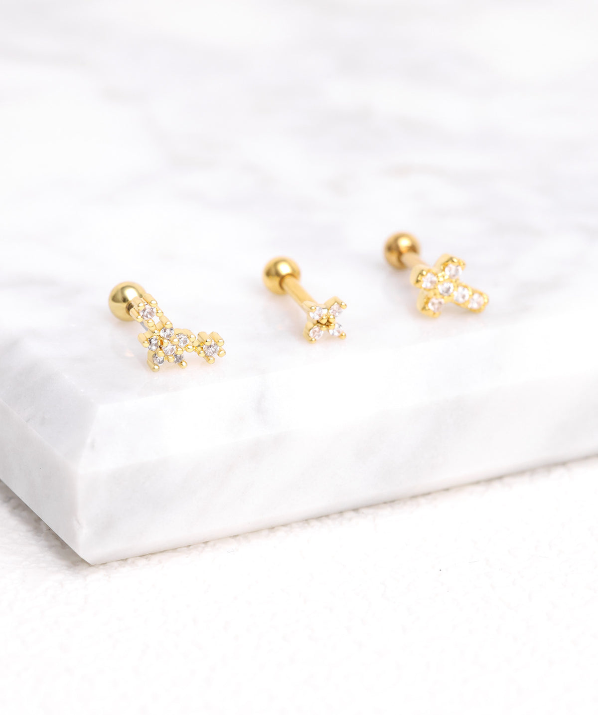 Delicate Small Flower Stud - Stainless Steel - Upper Lobe, Helix, Flat - Oumo Jewelry