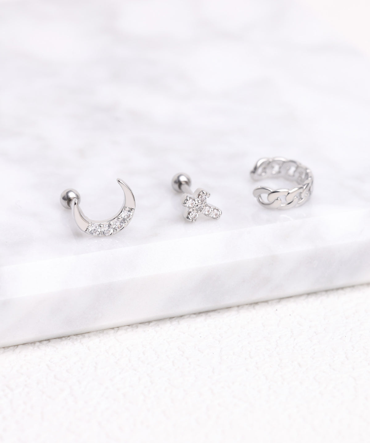 Chain Ear Cuff - Brass - Oumo Jewelry