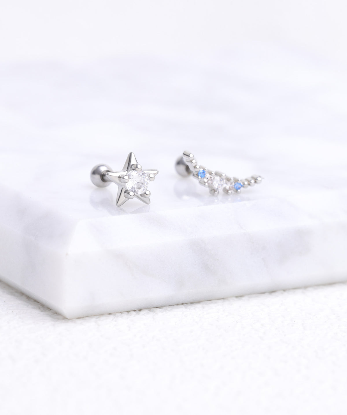 Shining Star Stud - Stainless Steel - Upper Lobe, Helix, Flat - Oumo Jewelry