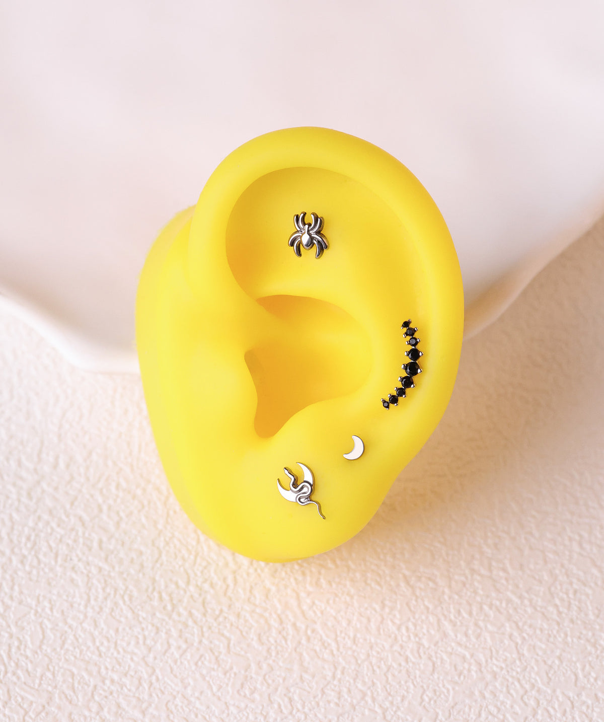 Charm Curved Stud - Stainless Steel - Upper Lobe, Helix, Flat - Oumo Jewelry