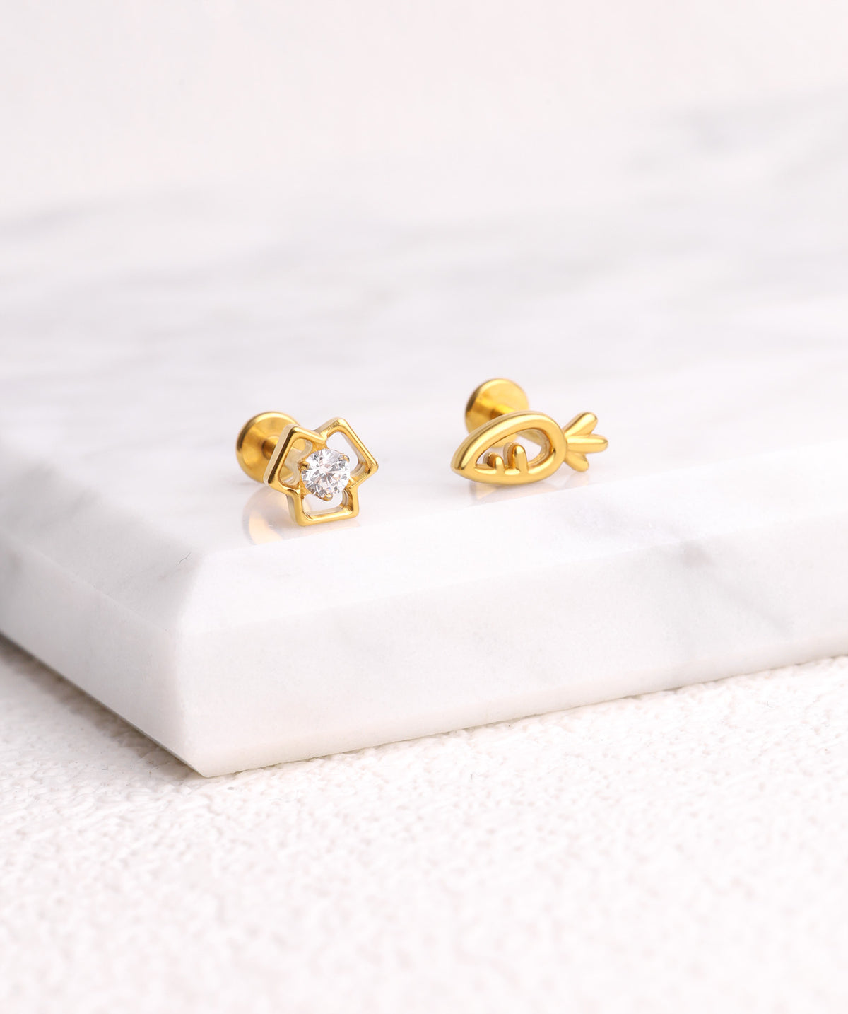 Cute Carrot Flatback Stud - Stainless Steel - Helix, Upper Lobe, Conch - Oumo Jewelry