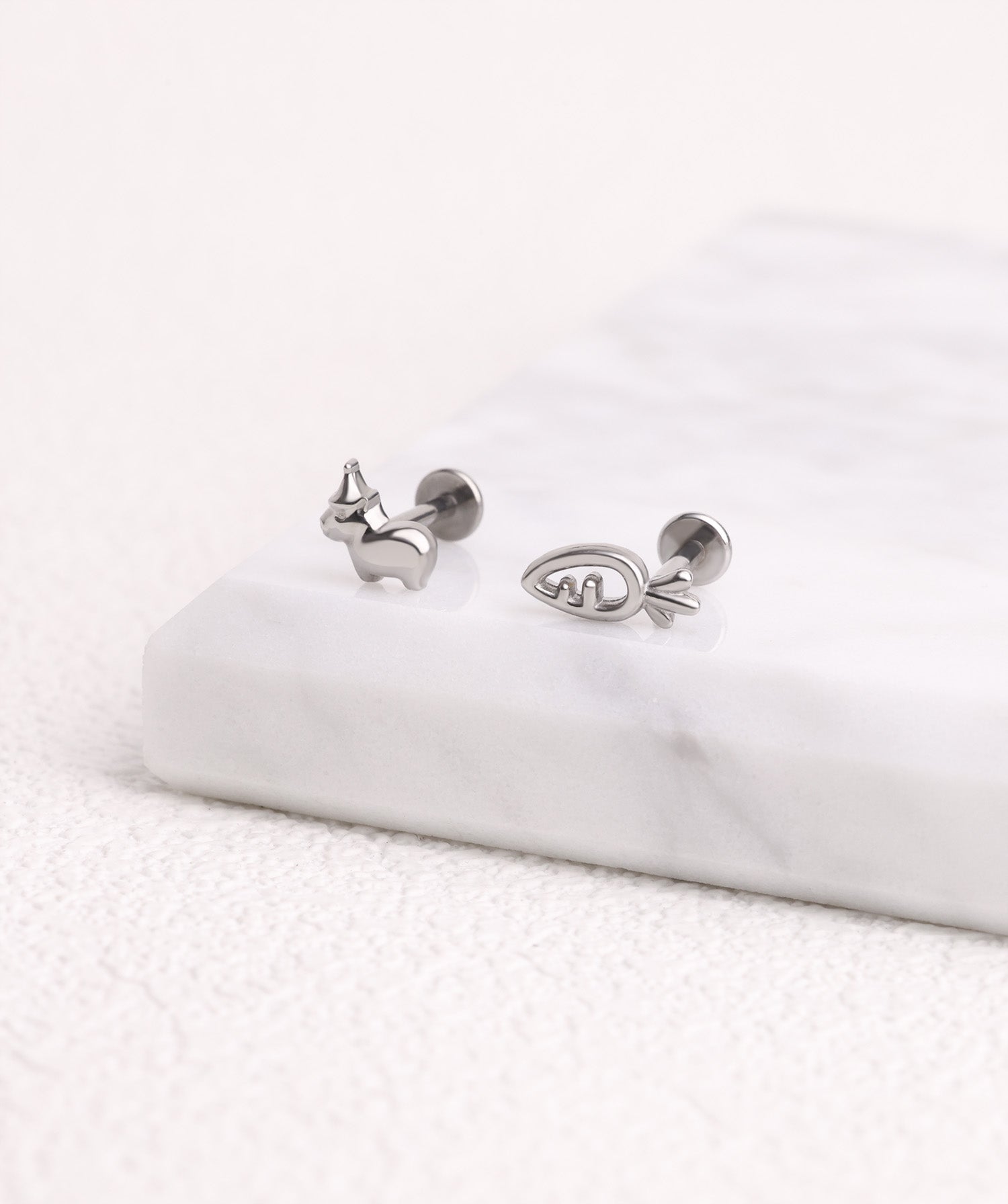 Titanium Guinea Pig Flatback Stud