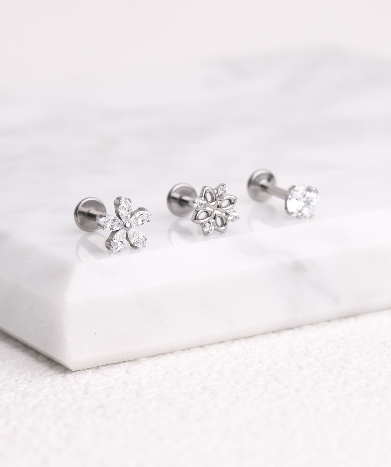 Titanium Charm Gemstones Stud