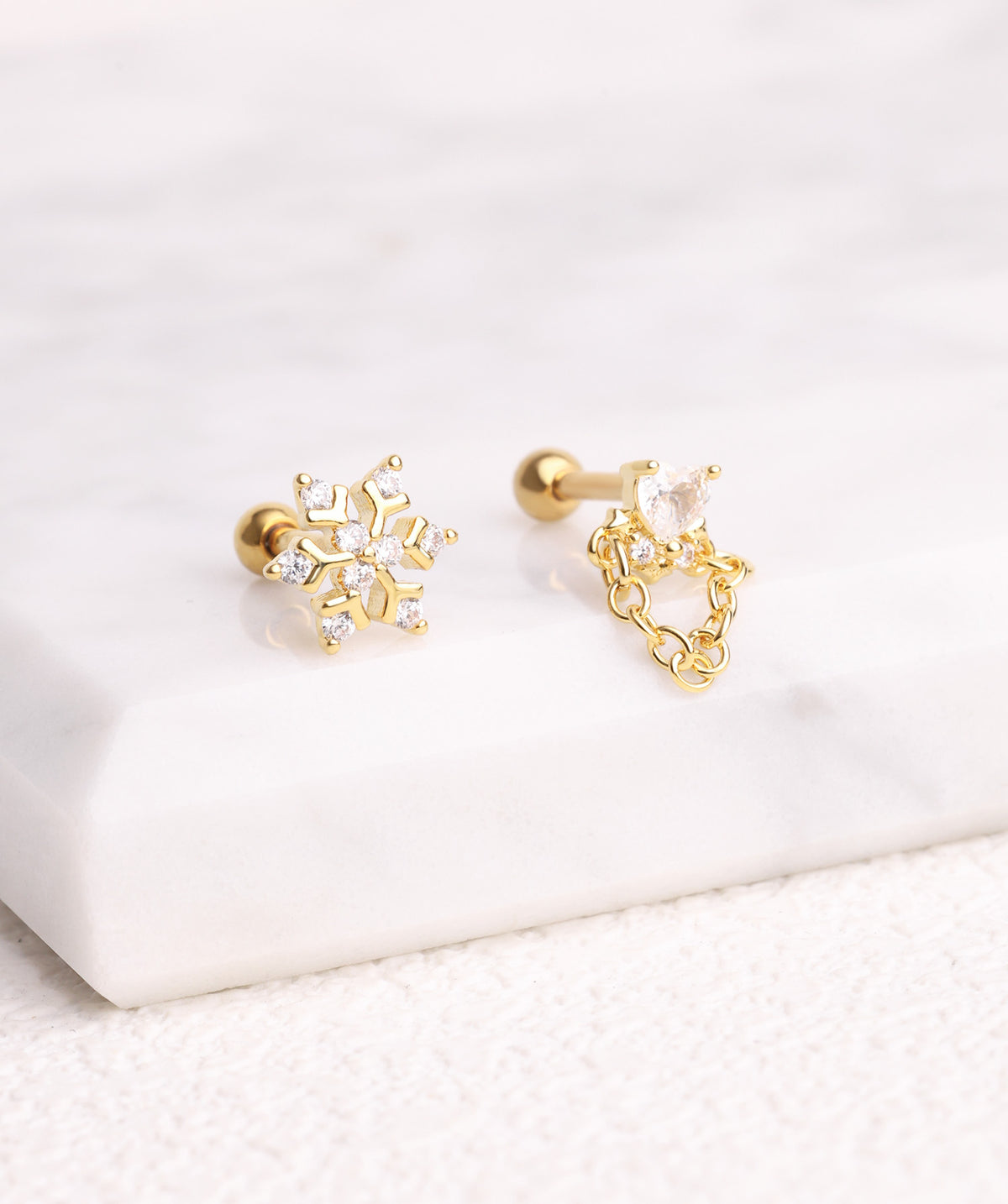 Heart Chain Stud - Stainless Steel - Upper Lobe, Flat - Oumo Jewelry