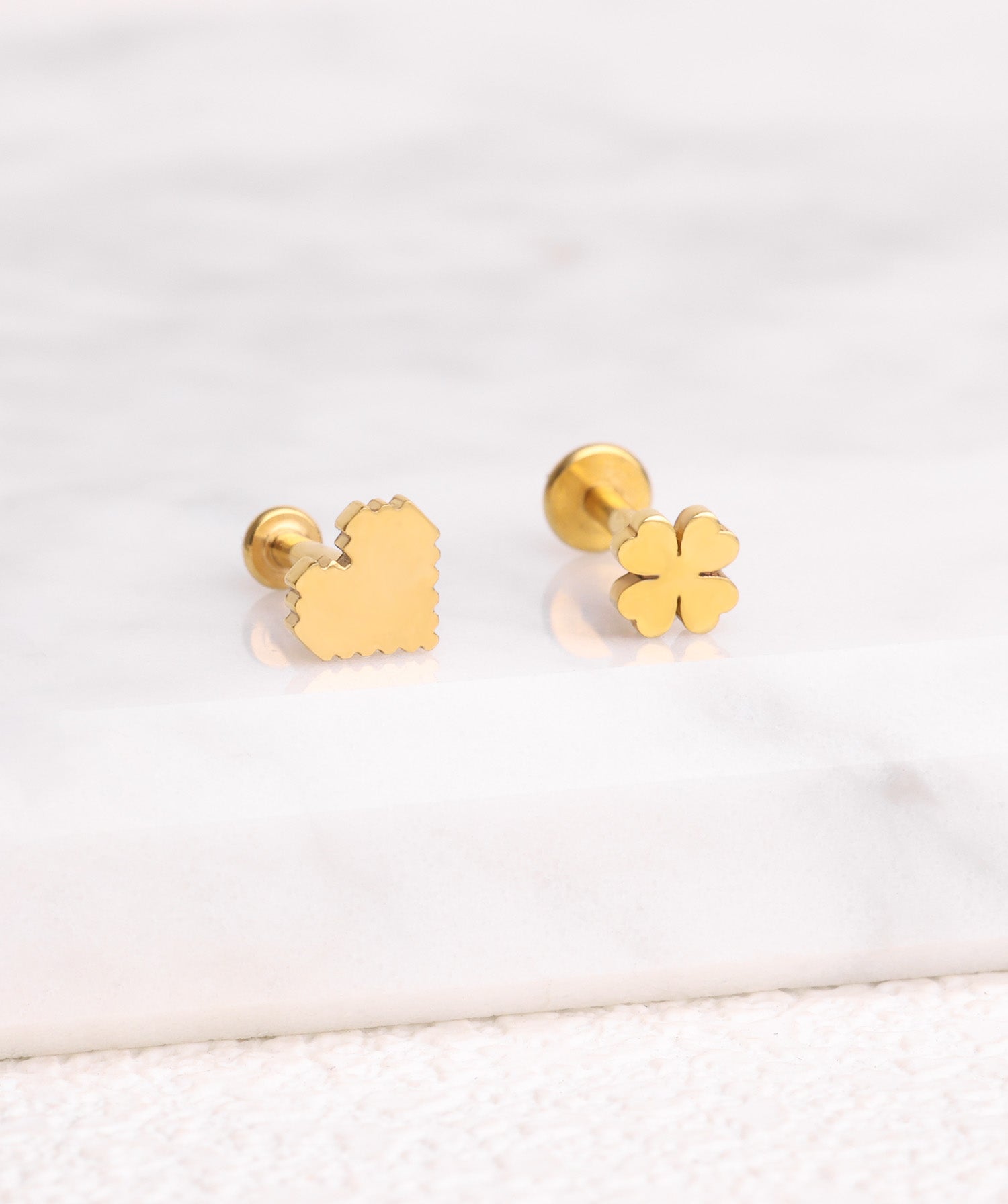 Four Leaf Clover Stud