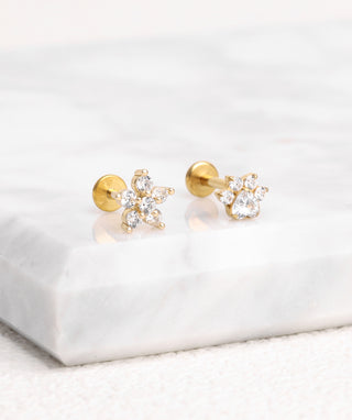 Titanium Lovely Claw Flatback Stud - OumoJewelry