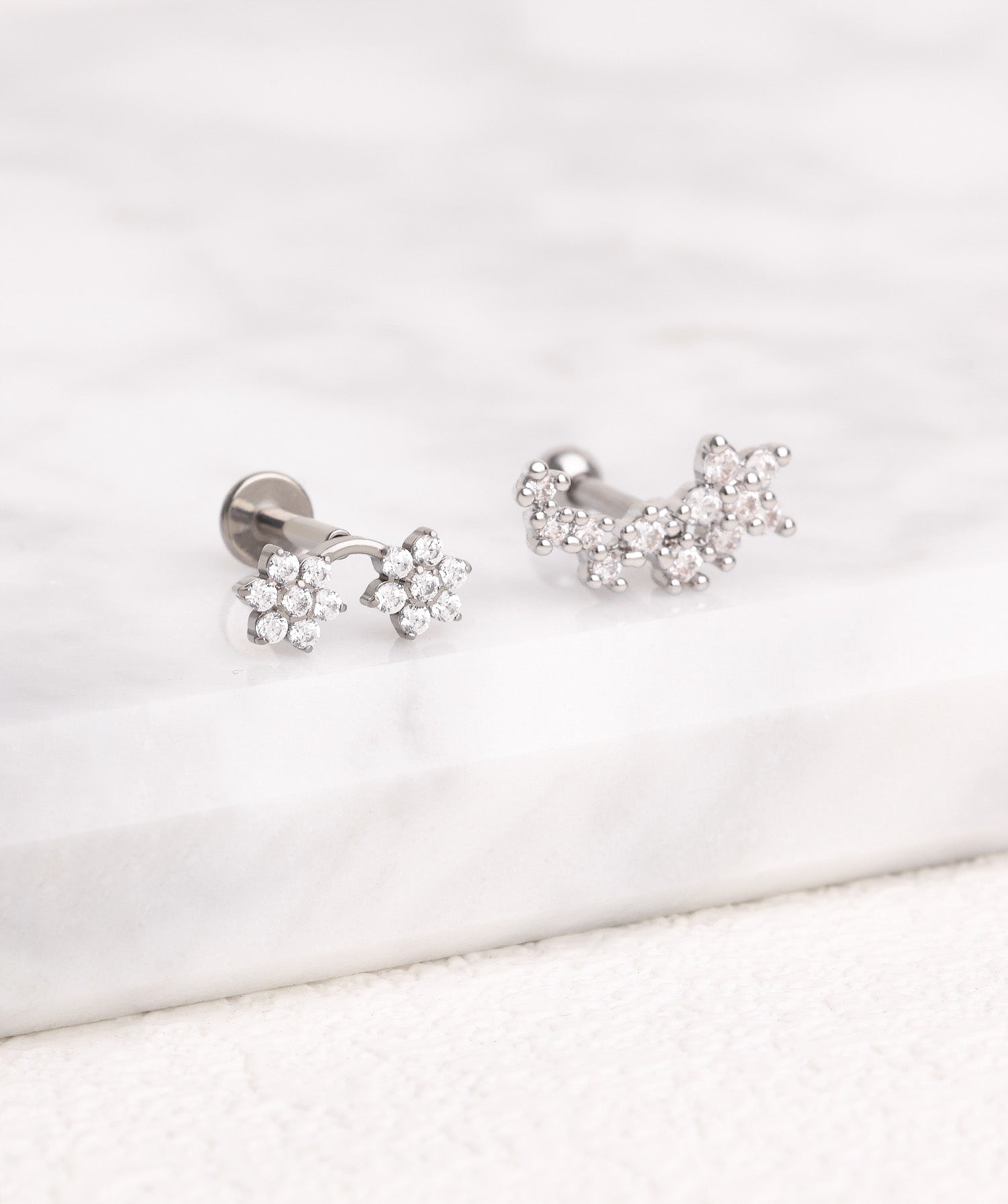 Flower Curved Stud