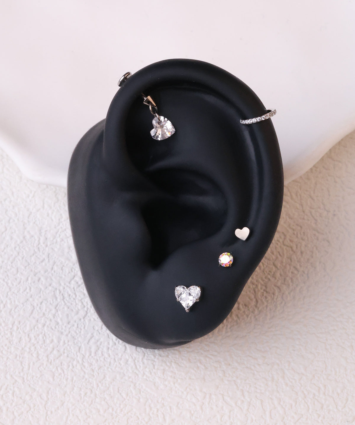 Titanium Heart Vertical Helix Flatback Stud - Titanium - Vertical Helix - Oumo Jewelry