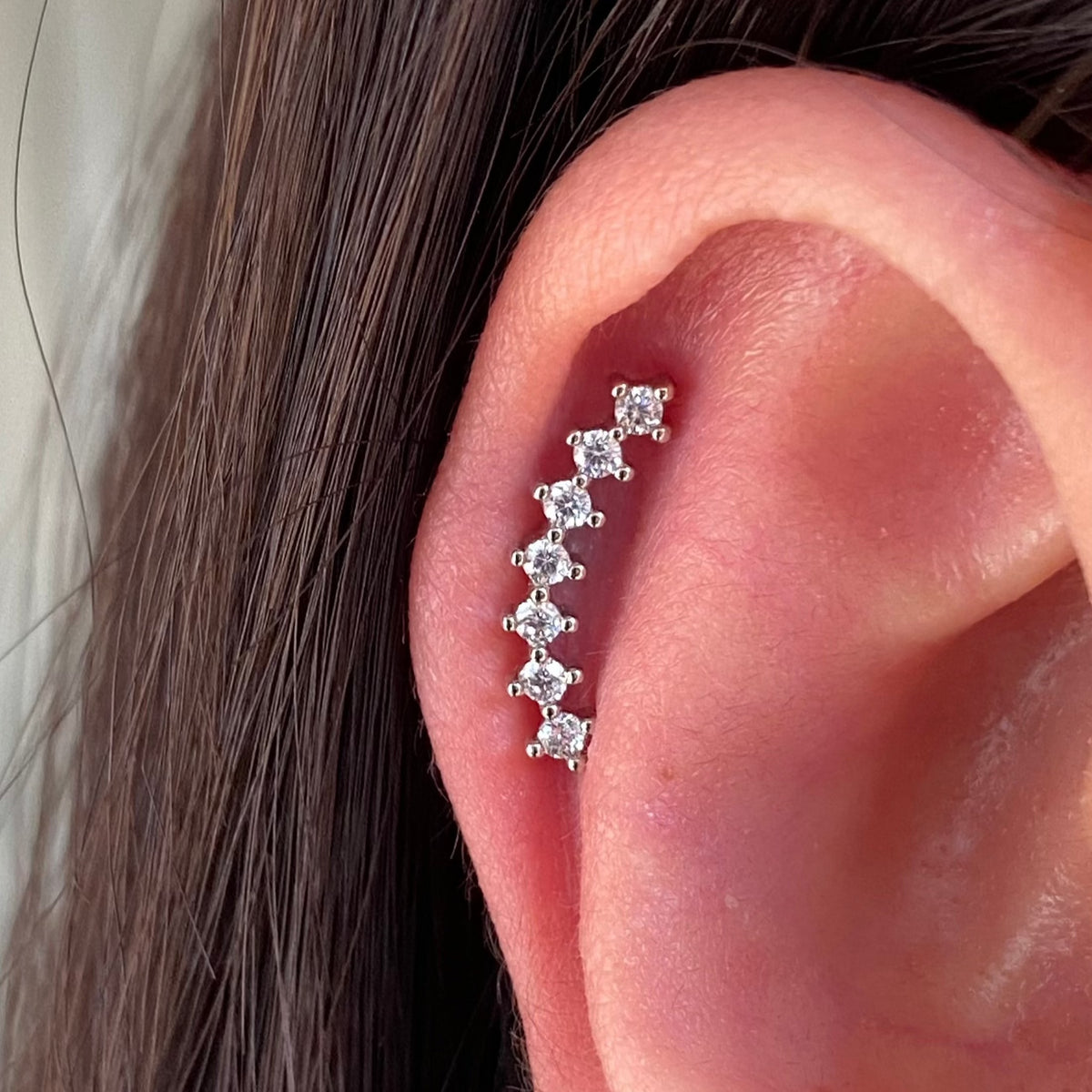 Gems Flat Back Stud - Stainless Steel - Helix, Upper Lobe, Flat - Oumo Jewelry