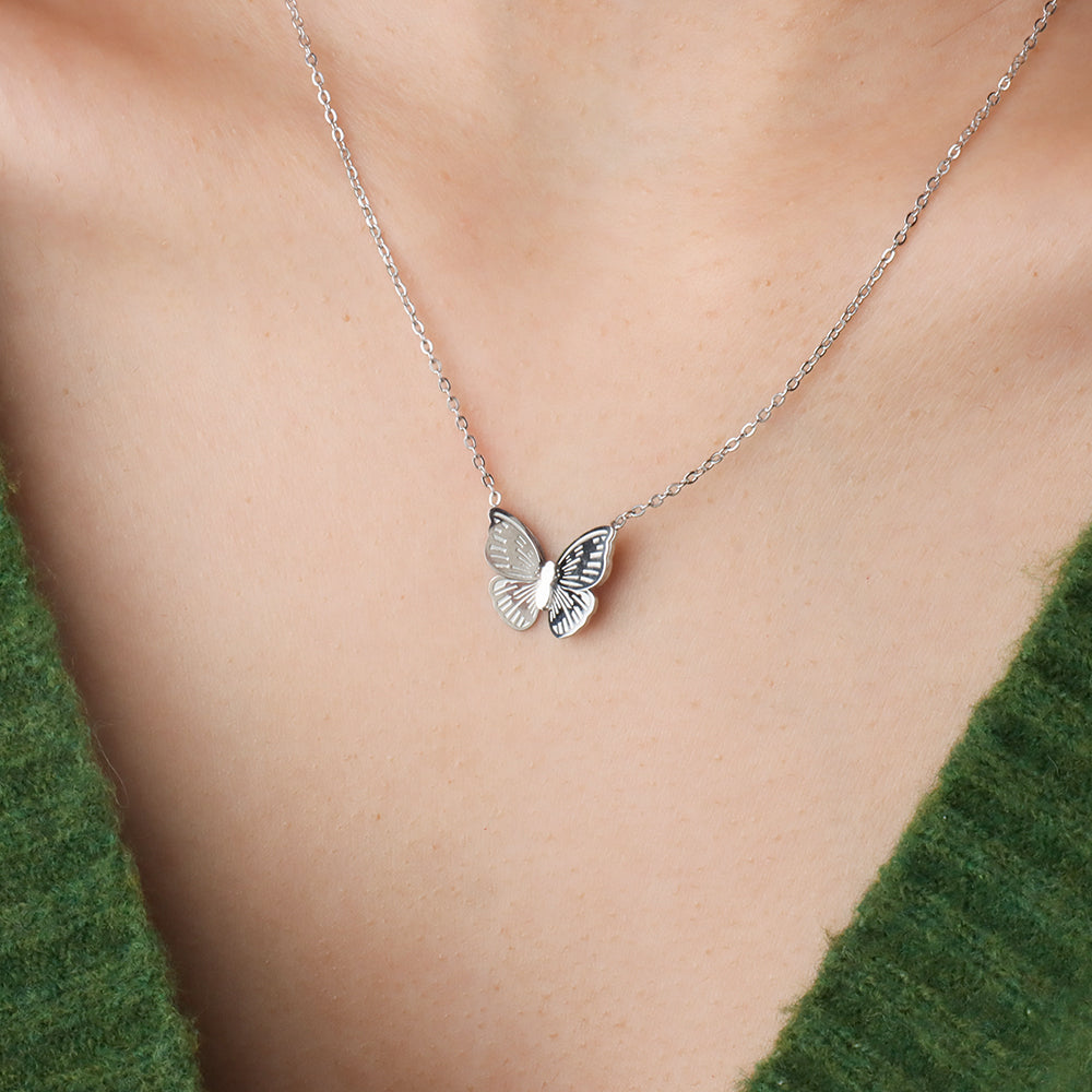 🦋 Butterfly Necklace - OhmoJewelry