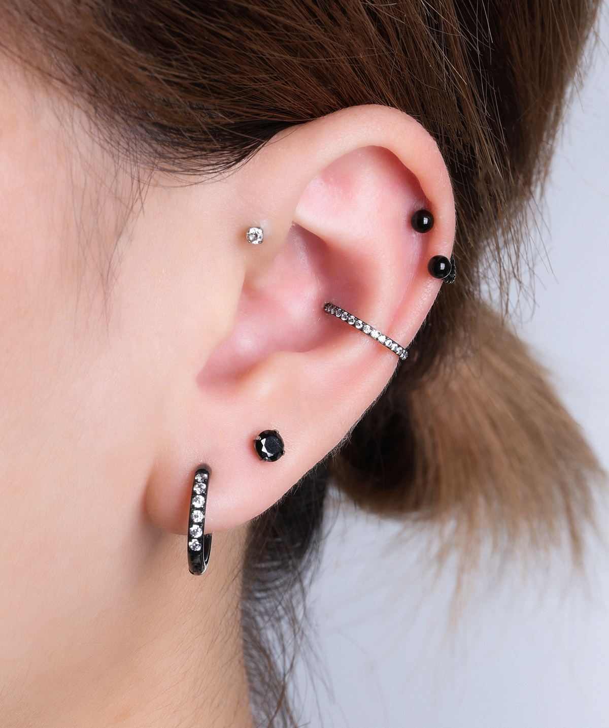 Twisted Glow Horseshoe Ring - Stainless Steel - Helix, Forward Helix, Upper Lobe - Oumo Jewelry
