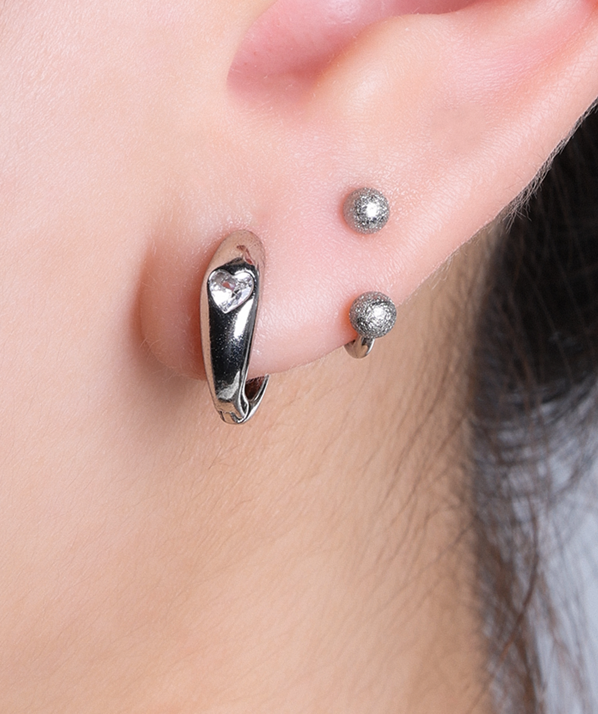 Aurora Horseshoe Ring - Stainless Steel - Upper Lobe, Helix, Forward Helix - Oumo Jewelry