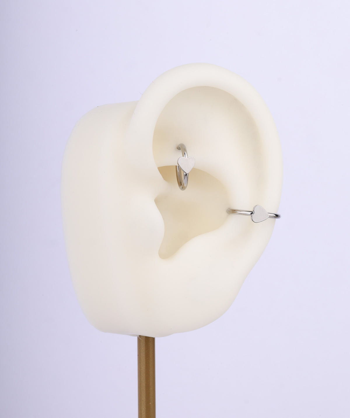 Titanium Heart Clicker Hoop - Titanium - Lobe, Upper Lobe, Conch - Oumo Jewelry