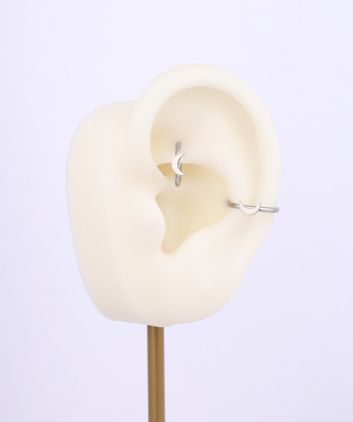 Titanium Crescent Moon Clicker Hoop - Titanium - Conch, Lip - Oumo Jewelry