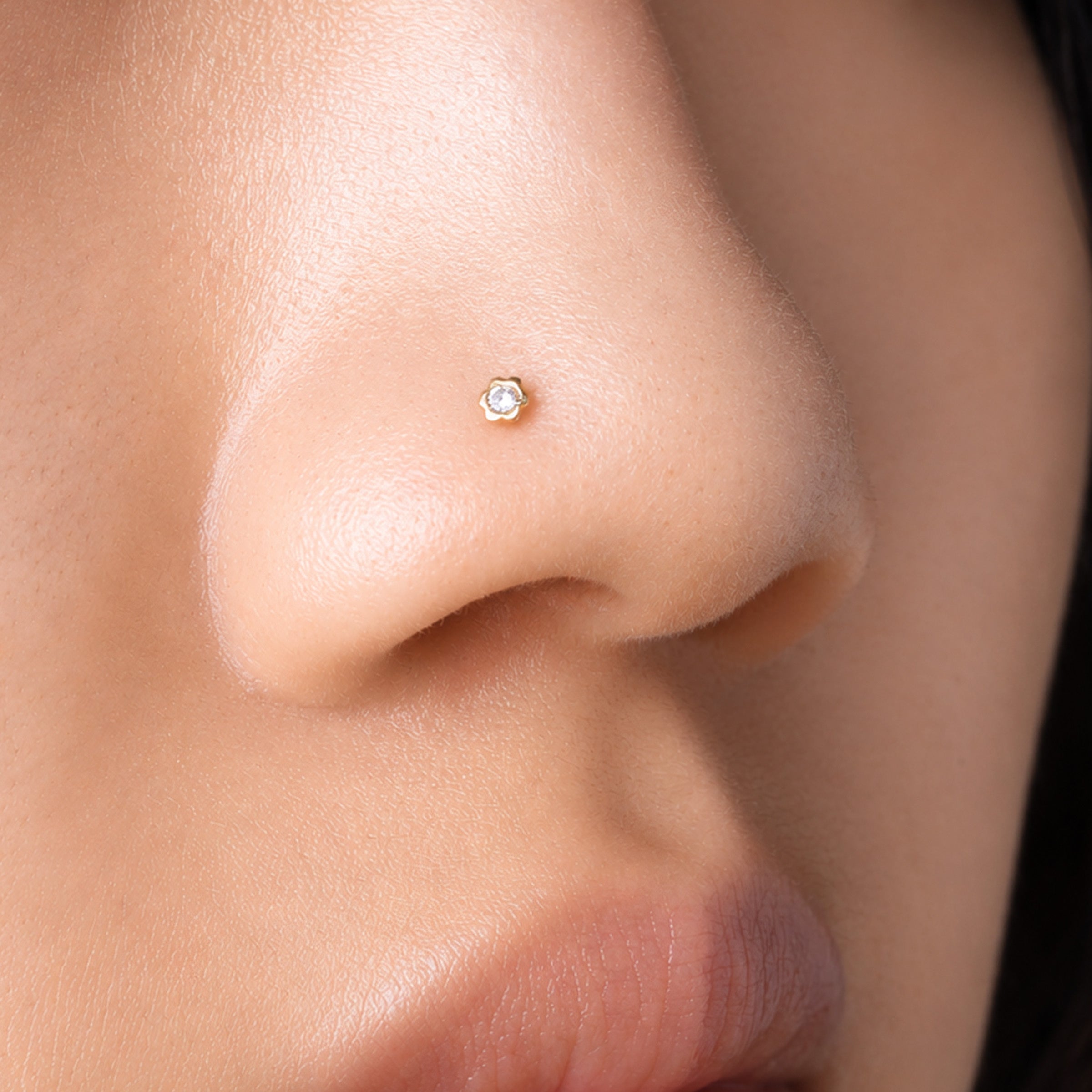 Flower Nose Stud