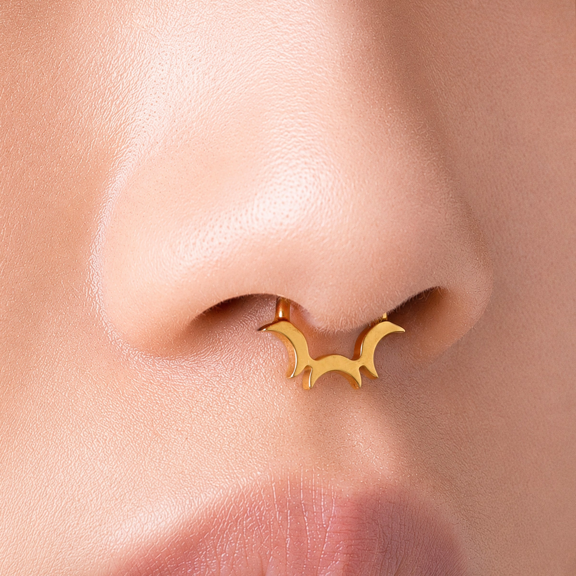 Titanium Nila Clicker Hoop