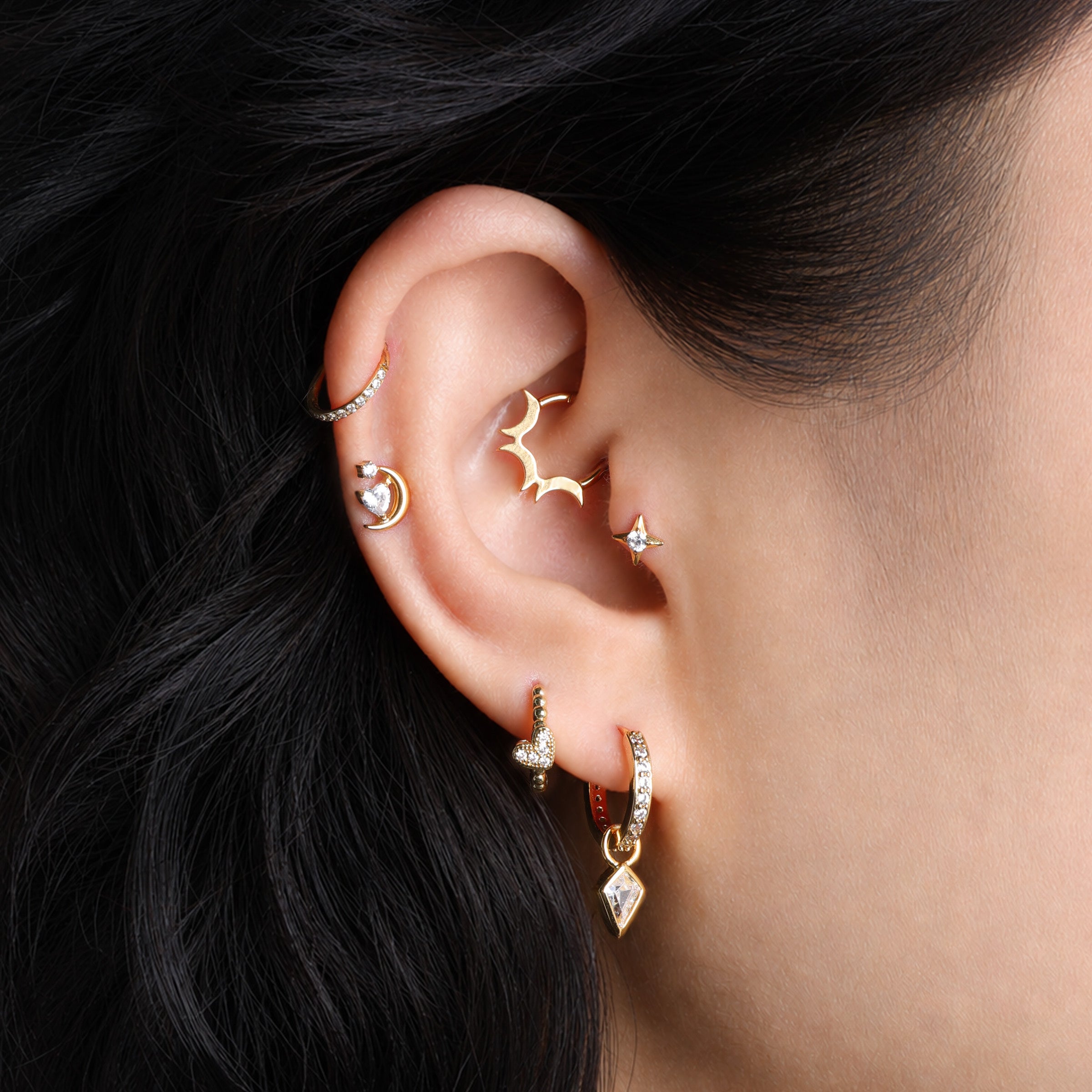 Titanium Nila Clicker Hoop