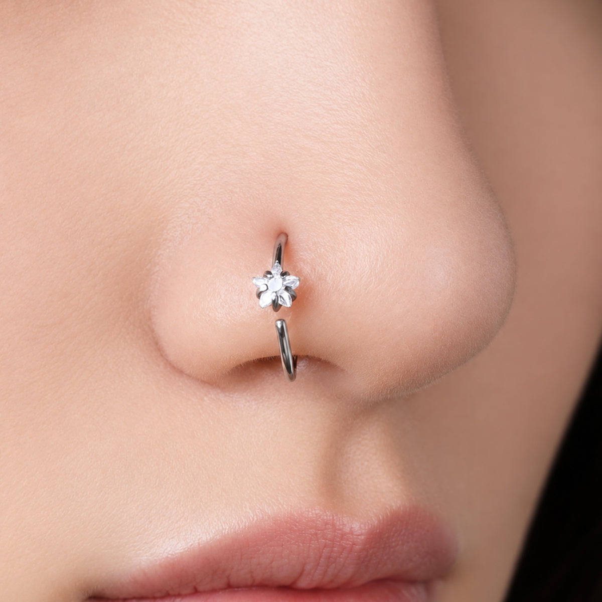 Mina Seamless Ring