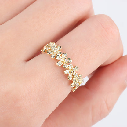 Delicate Flower Ring - OhmoJewelry