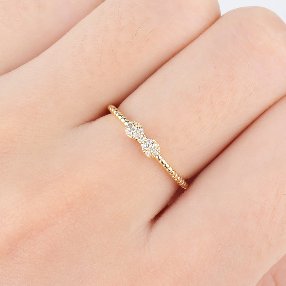 Sparkling Bow Ring - OhmoJewelry