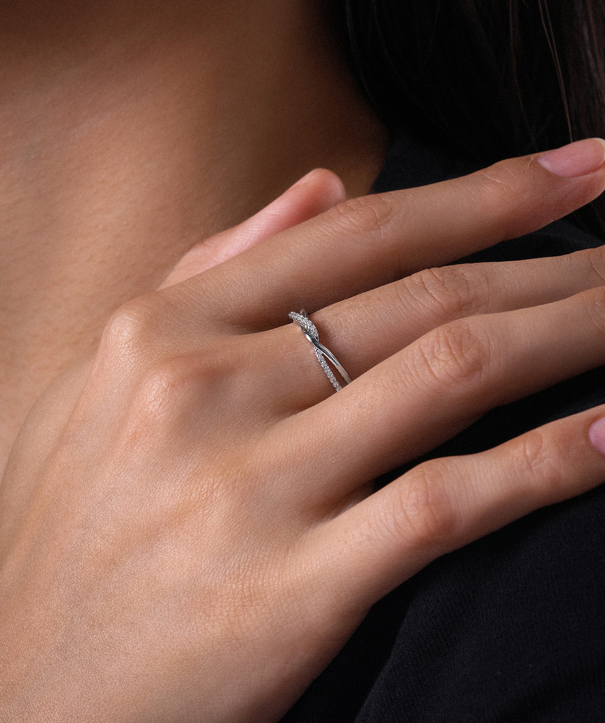 Twinkling Knot Ring - Brass - Oumo Jewelry