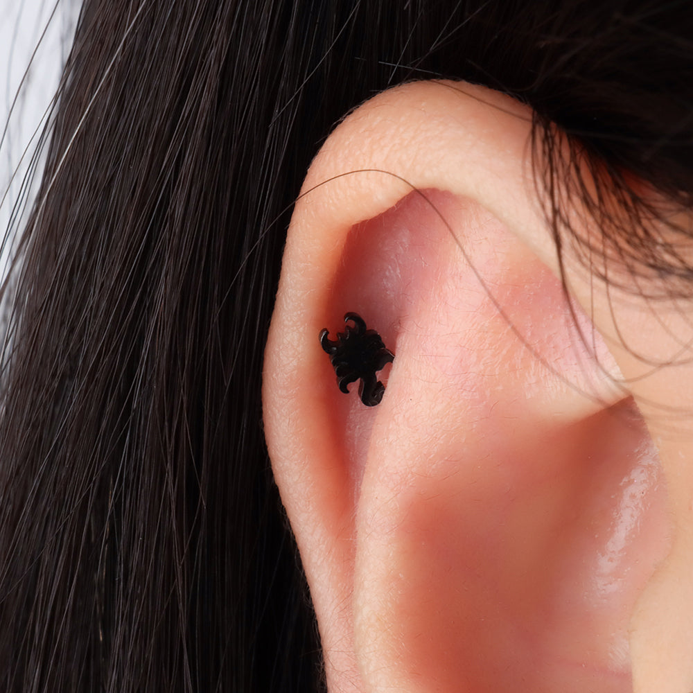 ♏️Cool Scorpion Stud - OhmoJewelry