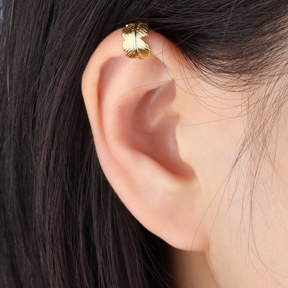 A Leaf Ear Cuff - OhmoJewelry