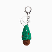 Christmas Tree Crochet Keychain - Oumo Jewelry