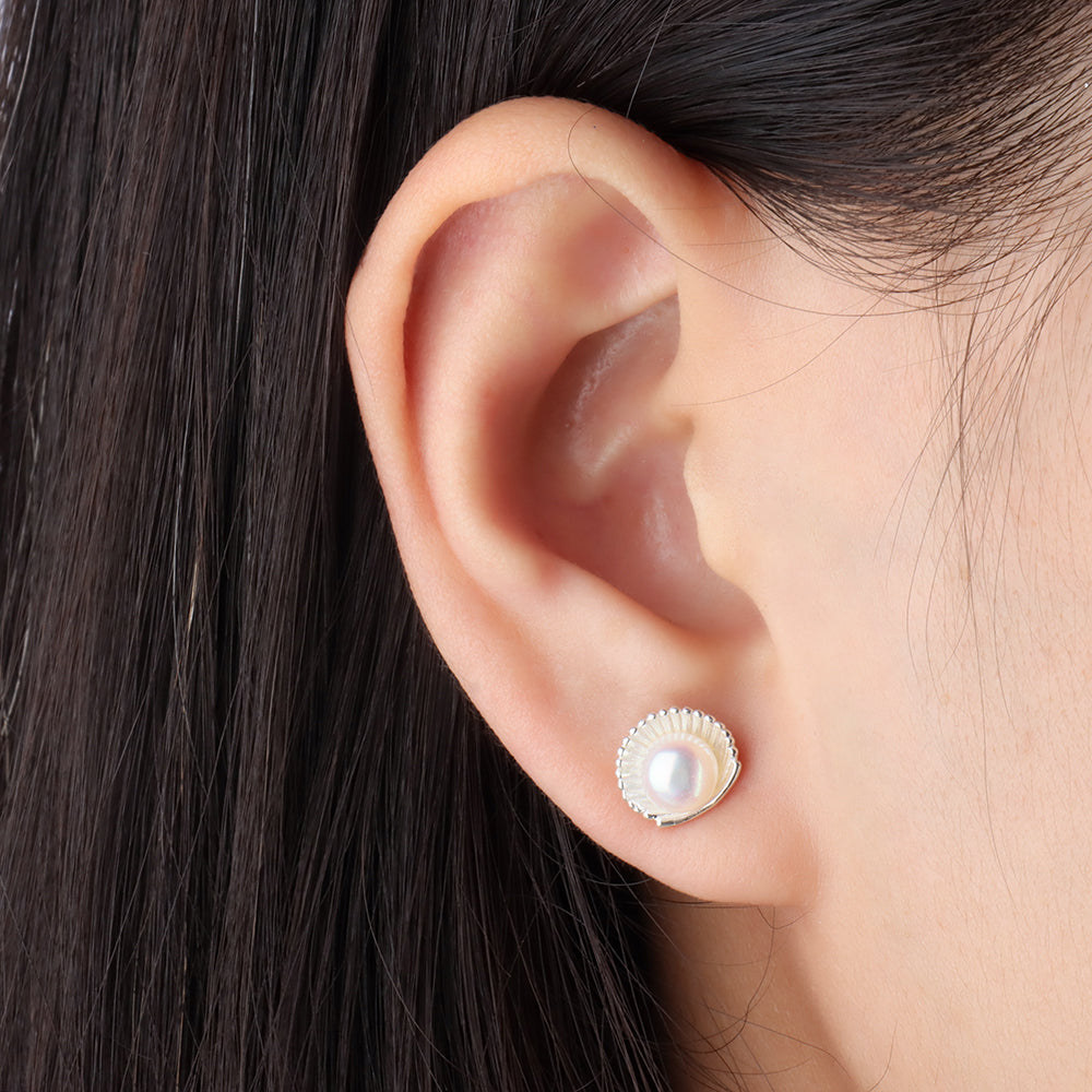 Pearl Shell Stud - Sterling Silver 999 - Upper Lobe, Helix - Oumo Jewelry