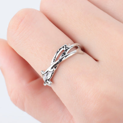 Sprawling Vines Ring - OhmoJewelry