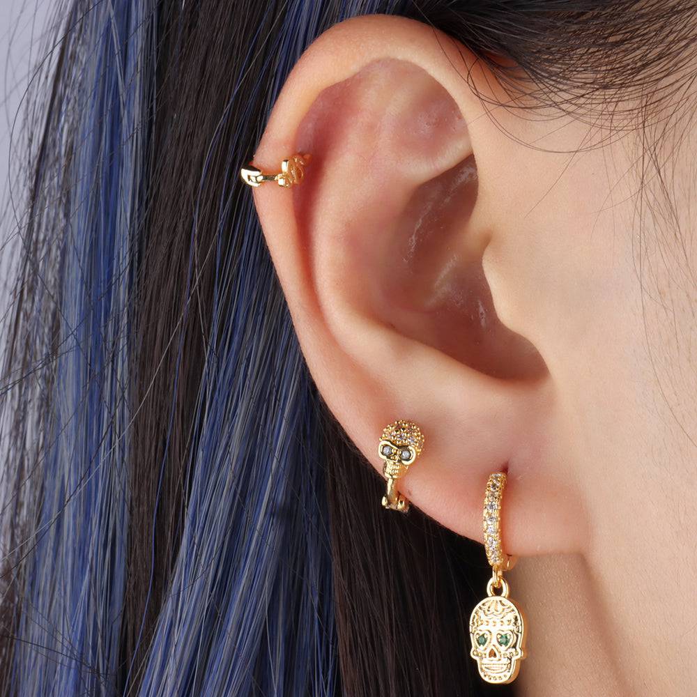 Skull Hoop - Stainless Steel - Upper Lobe, Helix - Oumo Jewelry