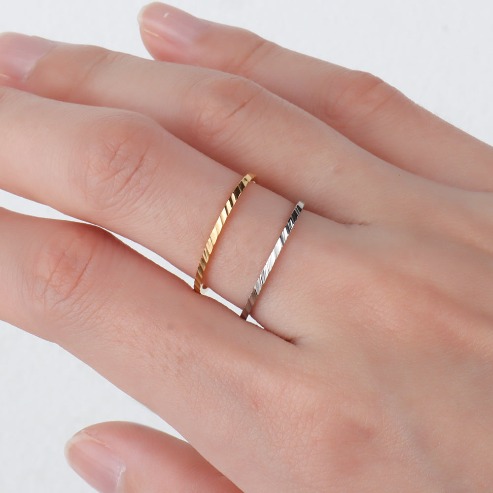 Dainty Ring - OhmoJewelry