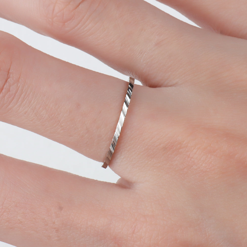 Dainty Ring - OhmoJewelry