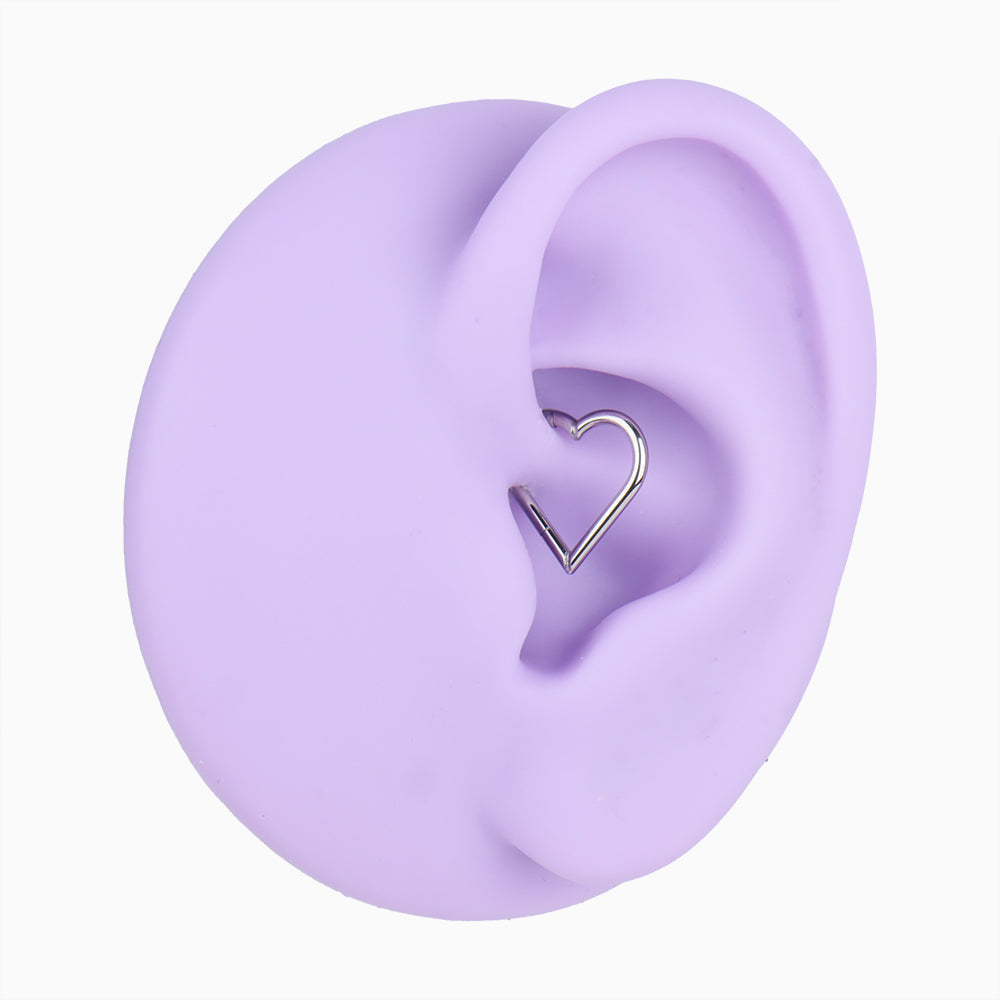 Heart Clicker Hoop - Stainless Steel - Daith - Oumo Jewelry