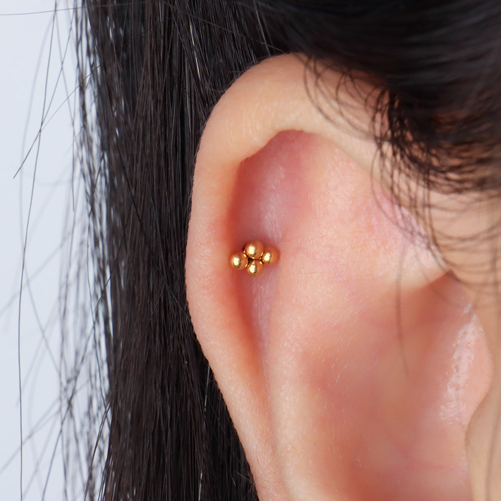 Basic Flatback Stud - Stainless Steel - Helix, Forward Helix, Upper Lobe - Oumo Jewelry