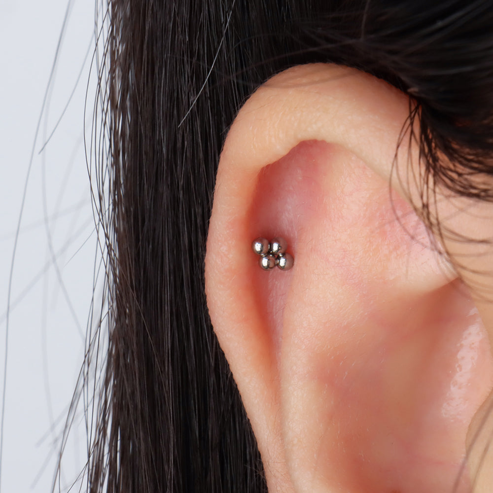 Basic Flatback Stud - Stainless Steel - Helix, Forward Helix, Upper Lobe - Oumo Jewelry