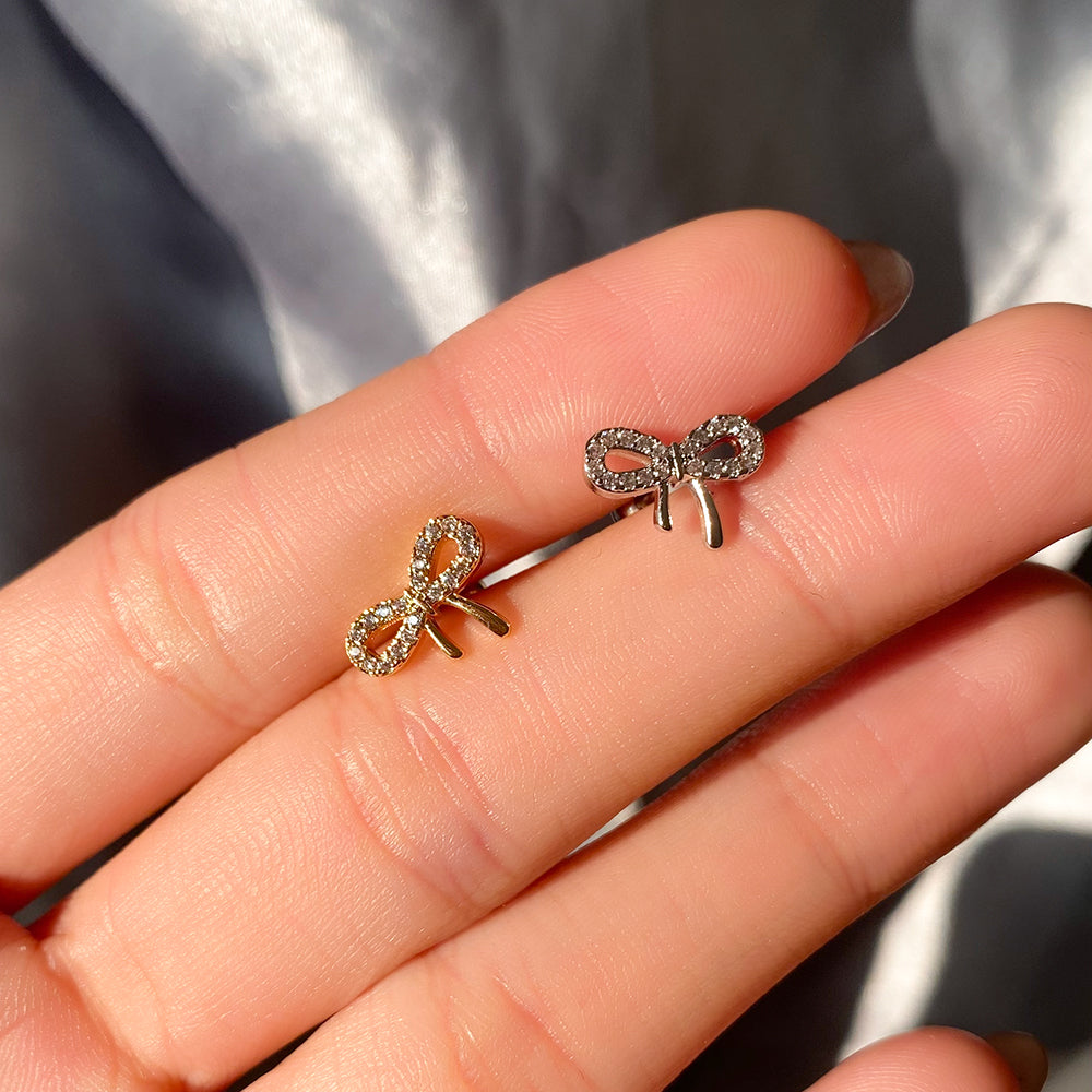 Charm Bow Stud - Stainless Steel - Upper Lobe, Helix - Oumo Jewelry