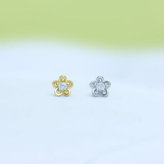 Charming Flower Stud - OhmoJewelry
