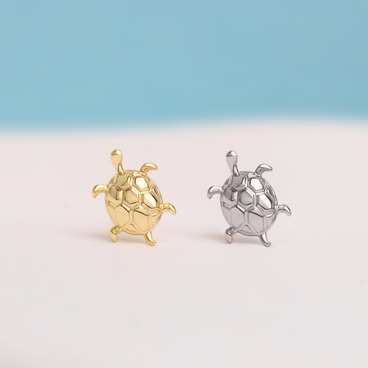 Cute Turtle Stud - OhmoJewelry