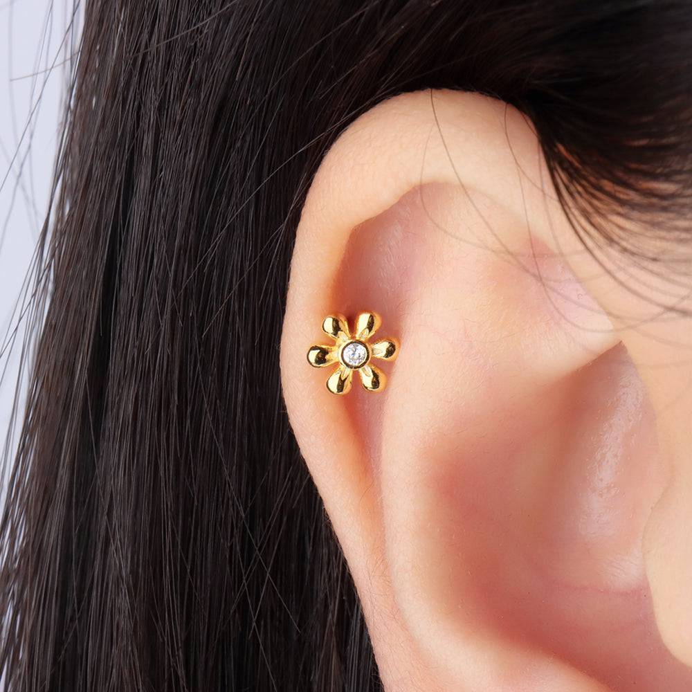 Dainty Flower Stud - OhmoJewelry