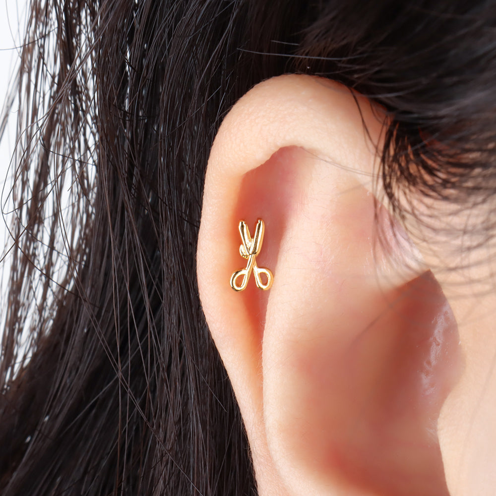 Dainty Scissors Stud - OhmoJewelry