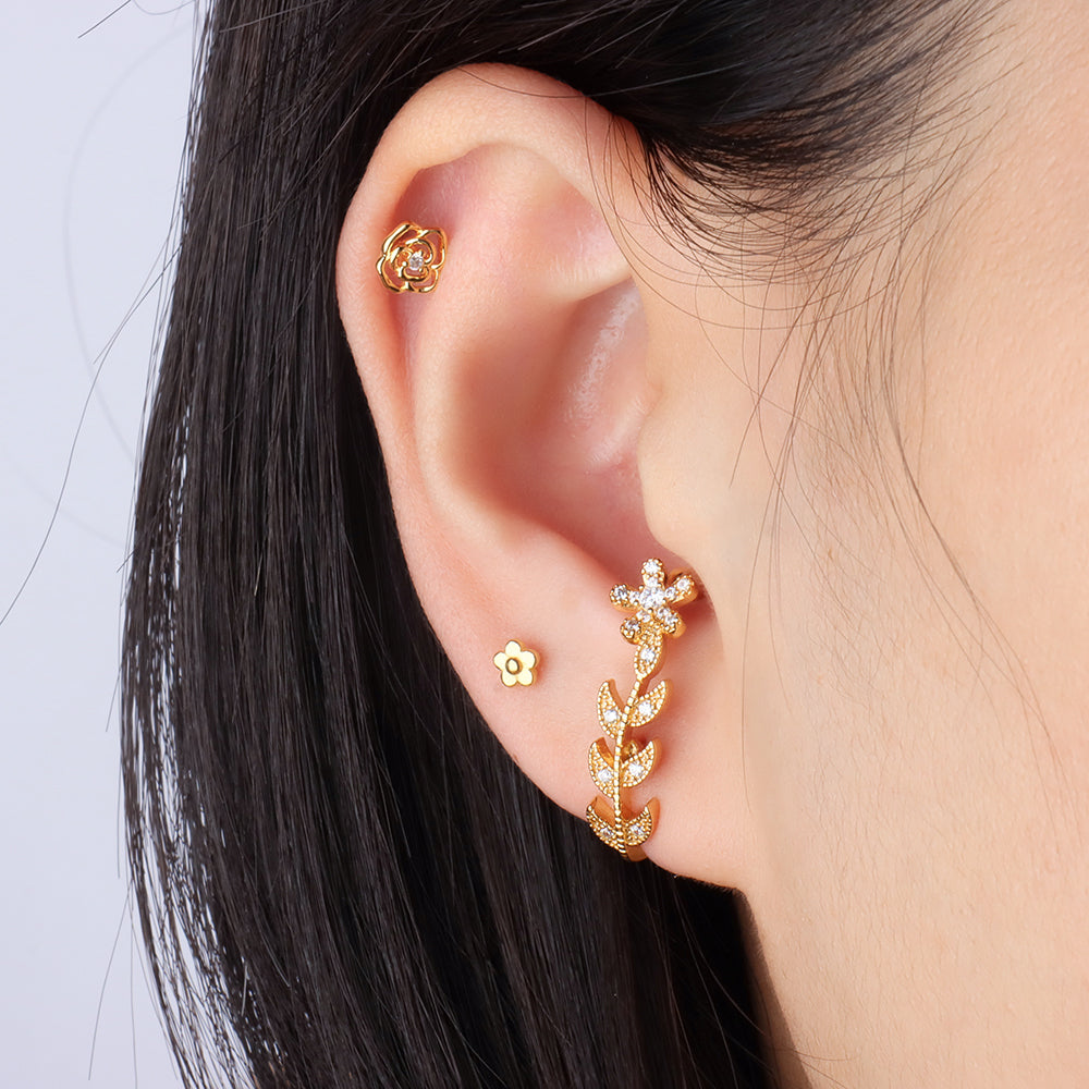 Flower Half Huggie Stud - Stainless Steel - Upper Lobe - Oumo Jewelry
