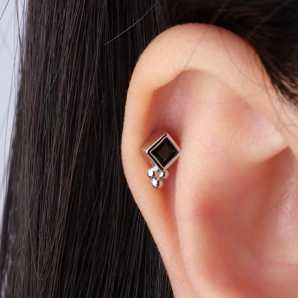 Geometric Rhombus Shape Stud - Stainless Steel - Upper Lobe, Helix, Flat - Oumo Jewelry