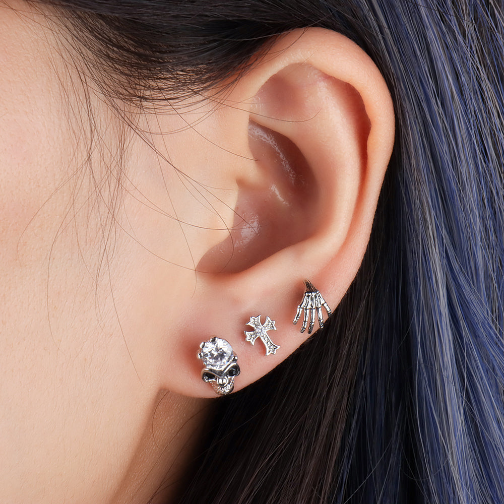 Glittering Skull Stud - OhmoJewelry