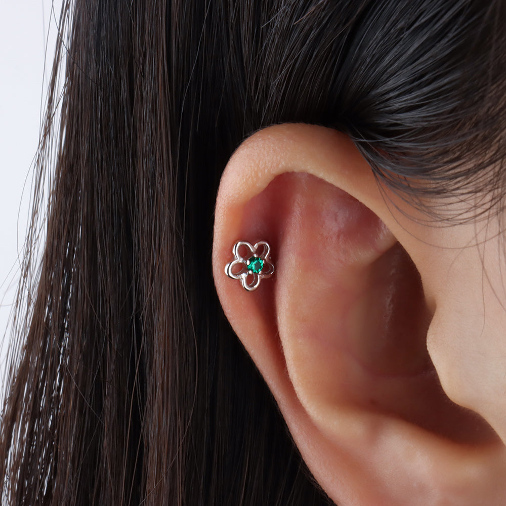 Hollow Flower Stud - OhmoJewelry