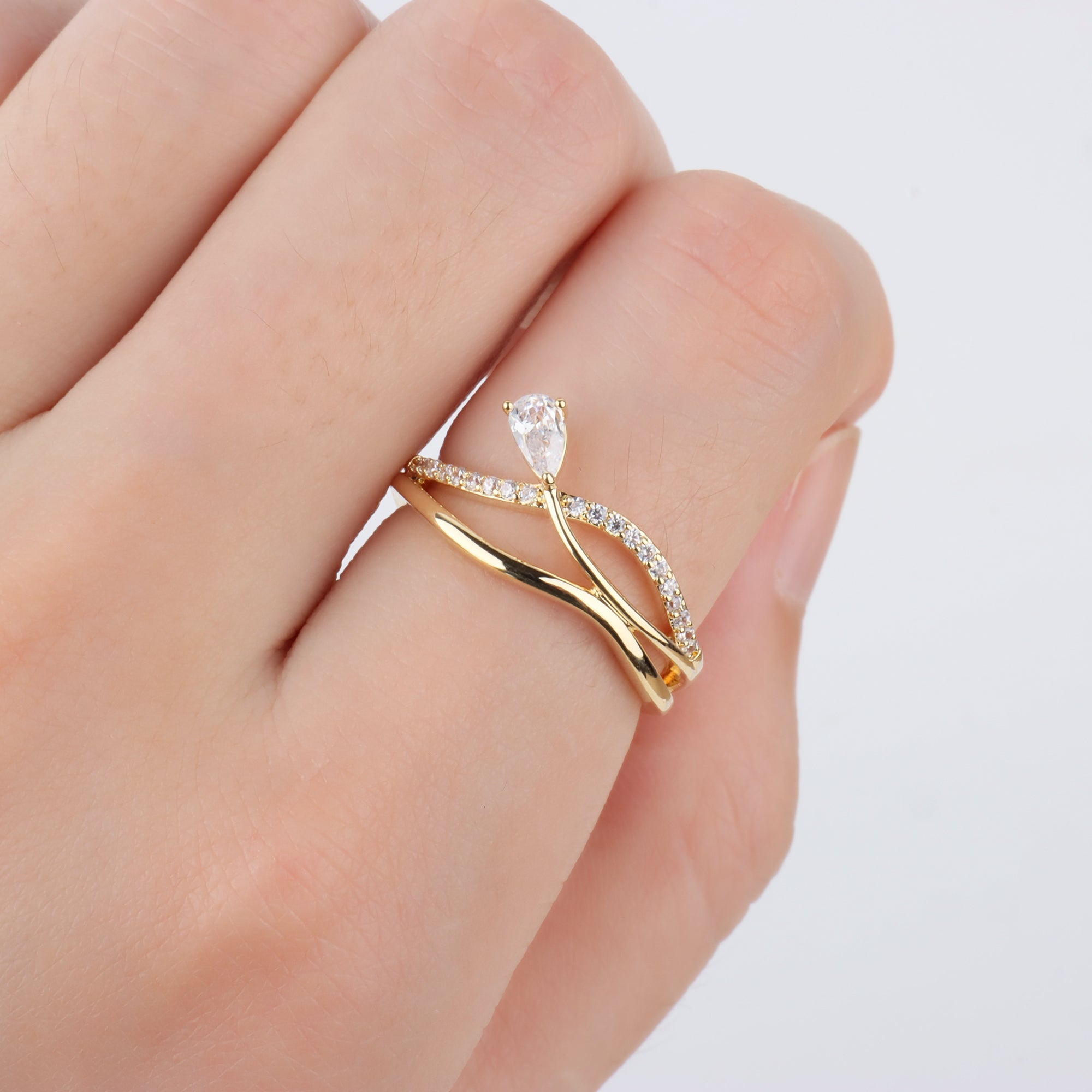 Indomitable Rose Ring - OhmoJewelry