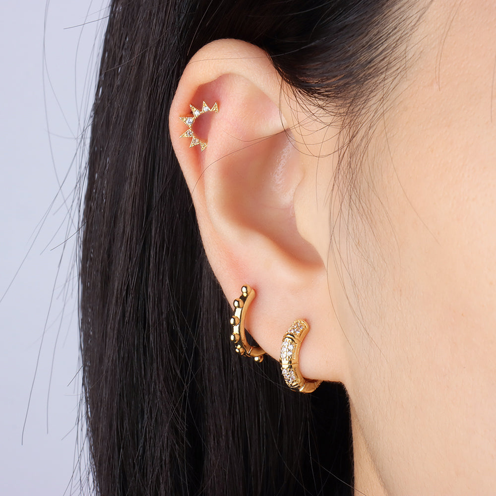 Punk Pointed Triangle Stud - Stainless Steel - Upper Lobe, Flat, Helix - Oumo Jewelry